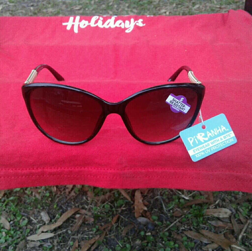 Piranha 'Paris' Sunglasses